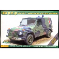 ACE 1/72 Немецкий фургон повышенной проходимости Mercedes-Benz W460 BAT LL. № 72473