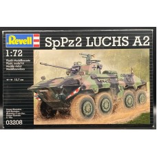 Revell 1/72 Немецкий разведывательный бронетранспортёр SpPz2 LUCHS A2 (Bundeswehr). № 03208