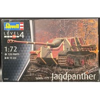 Revell 1/72 Немецкая САУ истребитель танков Sd.Kfz. 173 Jagdpanther. № 03327